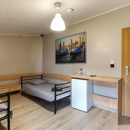 Centrum Hostel Ράντομ